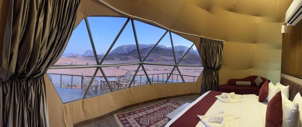 Magic Mountain Camp Apartman Rum vádi Kültér fotó