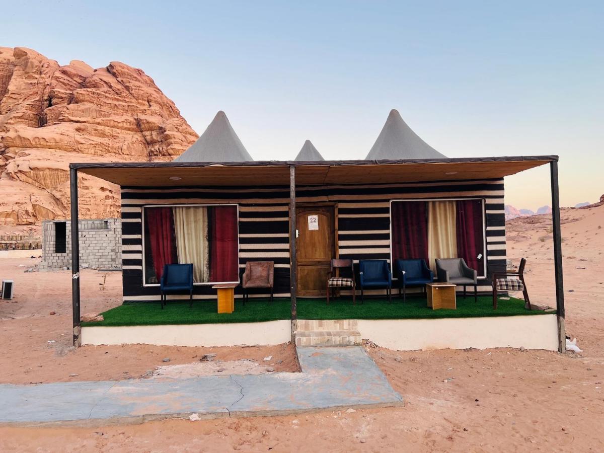 Magic Mountain Camp Apartman Rum vádi Kültér fotó