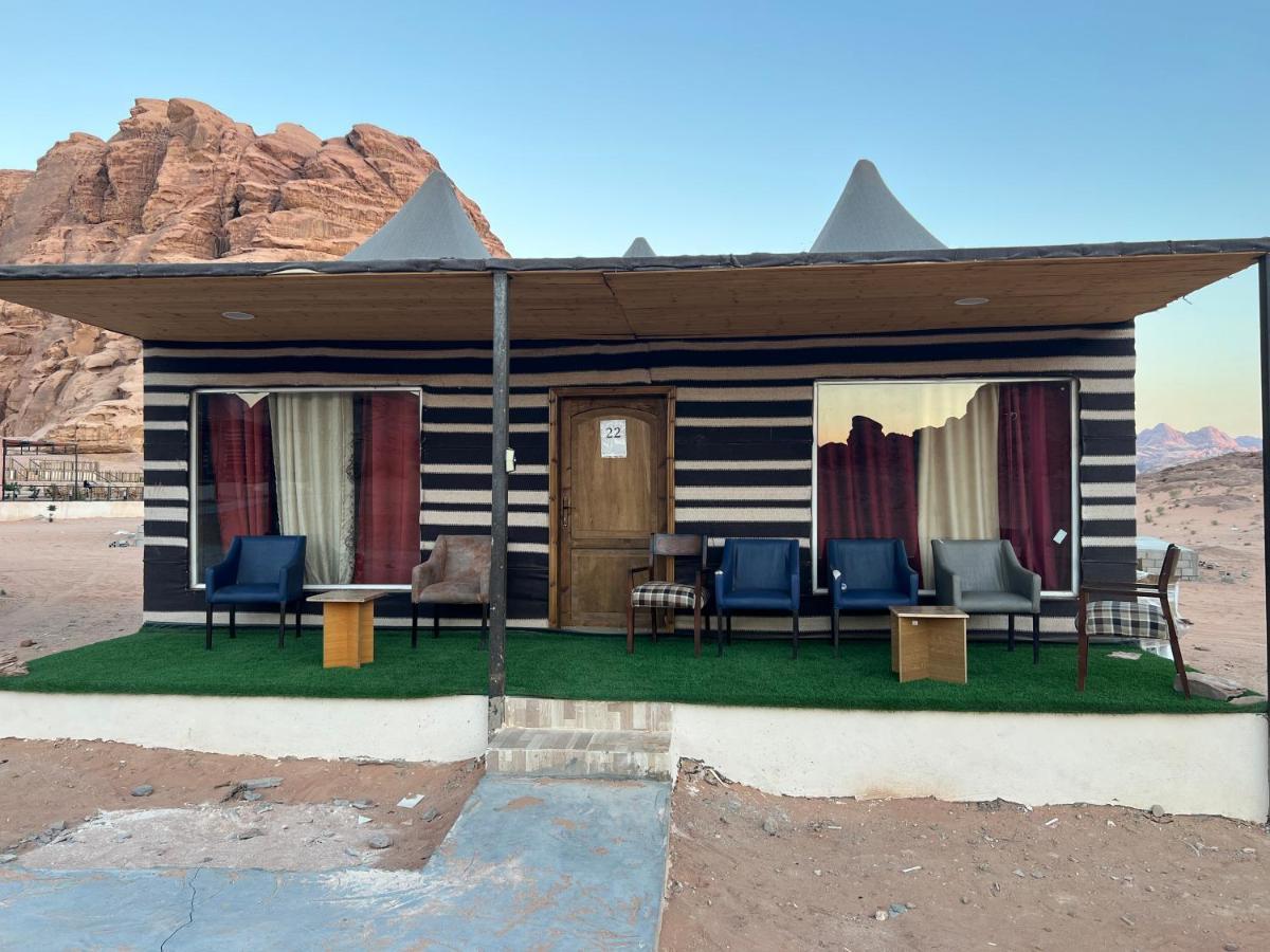 Magic Mountain Camp Apartman Rum vádi Kültér fotó